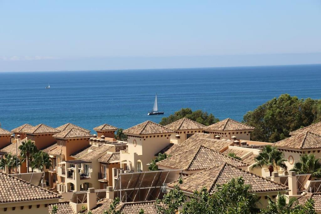 En Elviria Con Vistas Al Mar Apartment Marbella