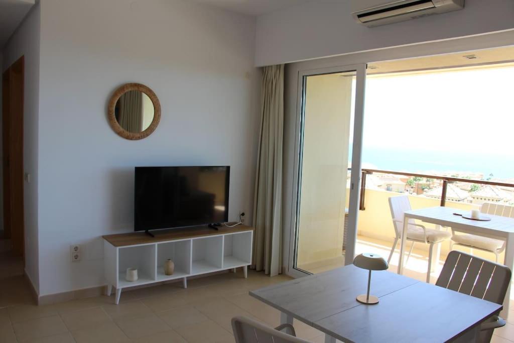Apartment En Elviria Con Vistas Al Mar Marbella