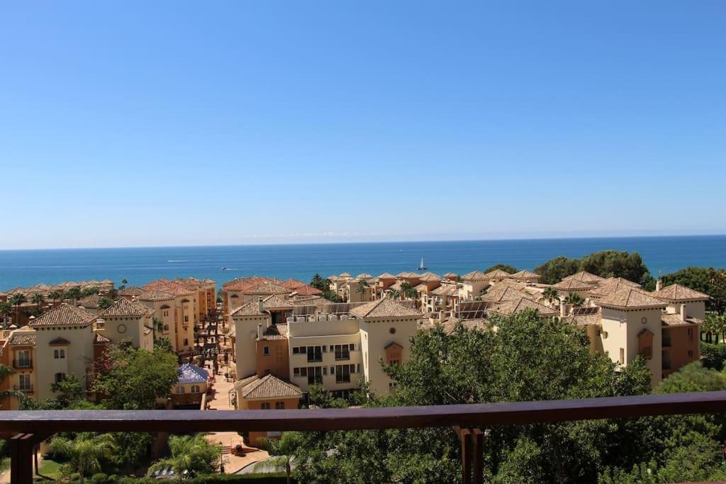 En Elviria Con Vistas Al Mar Apartment Marbella